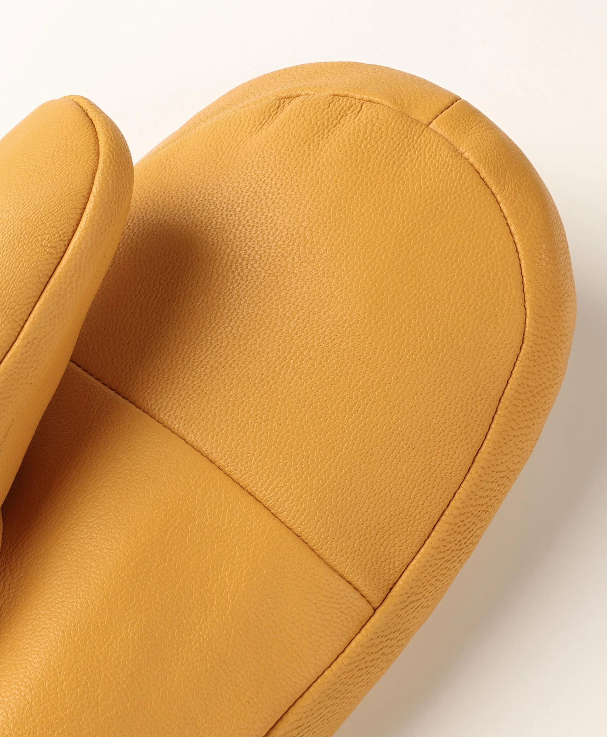 Duluth Unisex Heated Leather Chopper Mittens (Final Sale) - Image 7