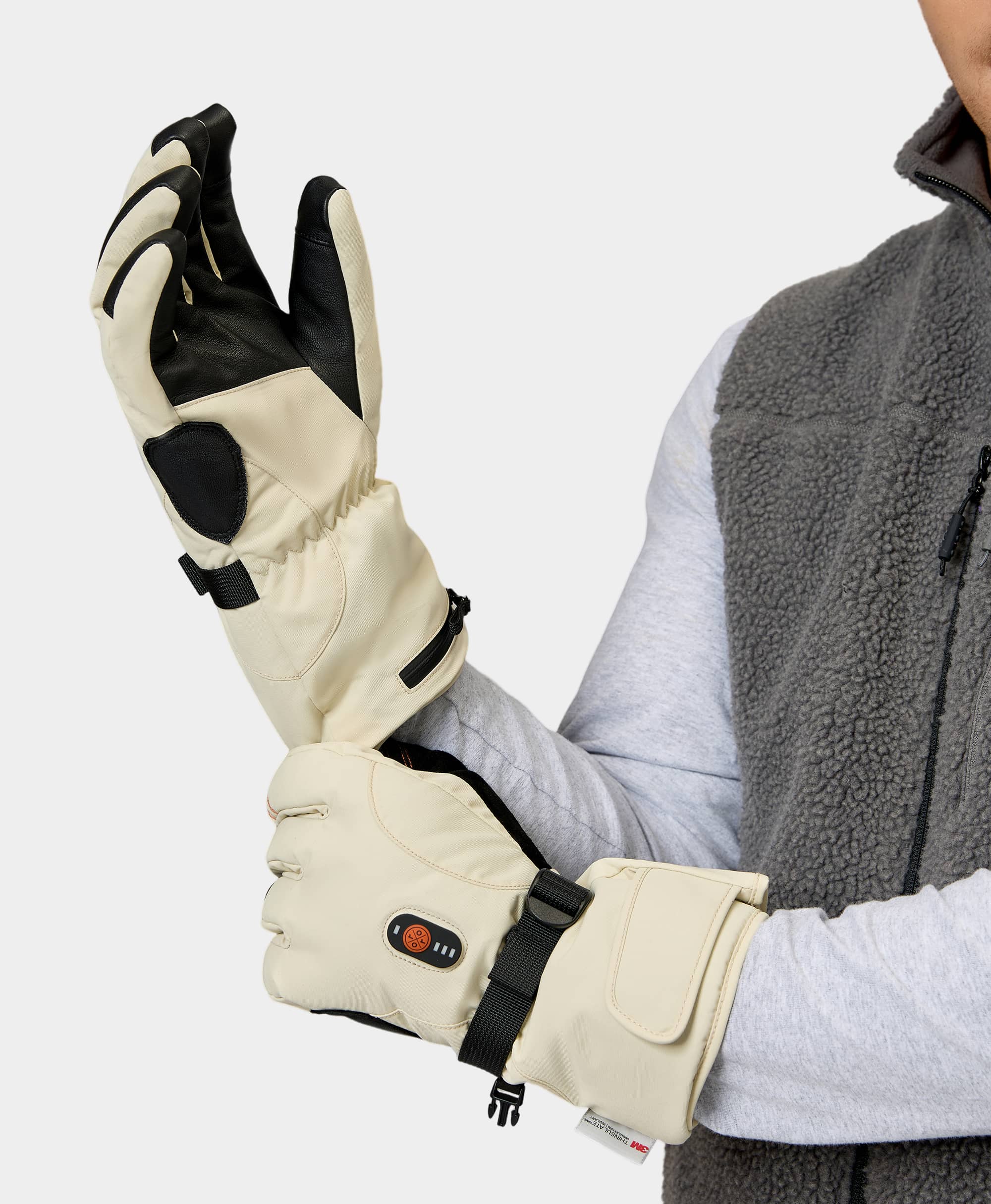 Calgary Heated Gloves 2.0 - Image 11