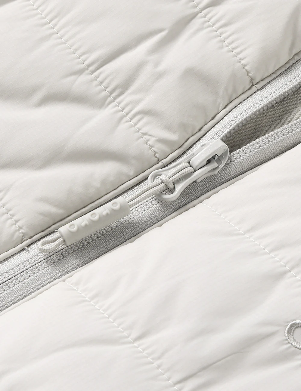 (Open-box) Women's Classic Heated Vest (Battery Set Not Included) - Image 31