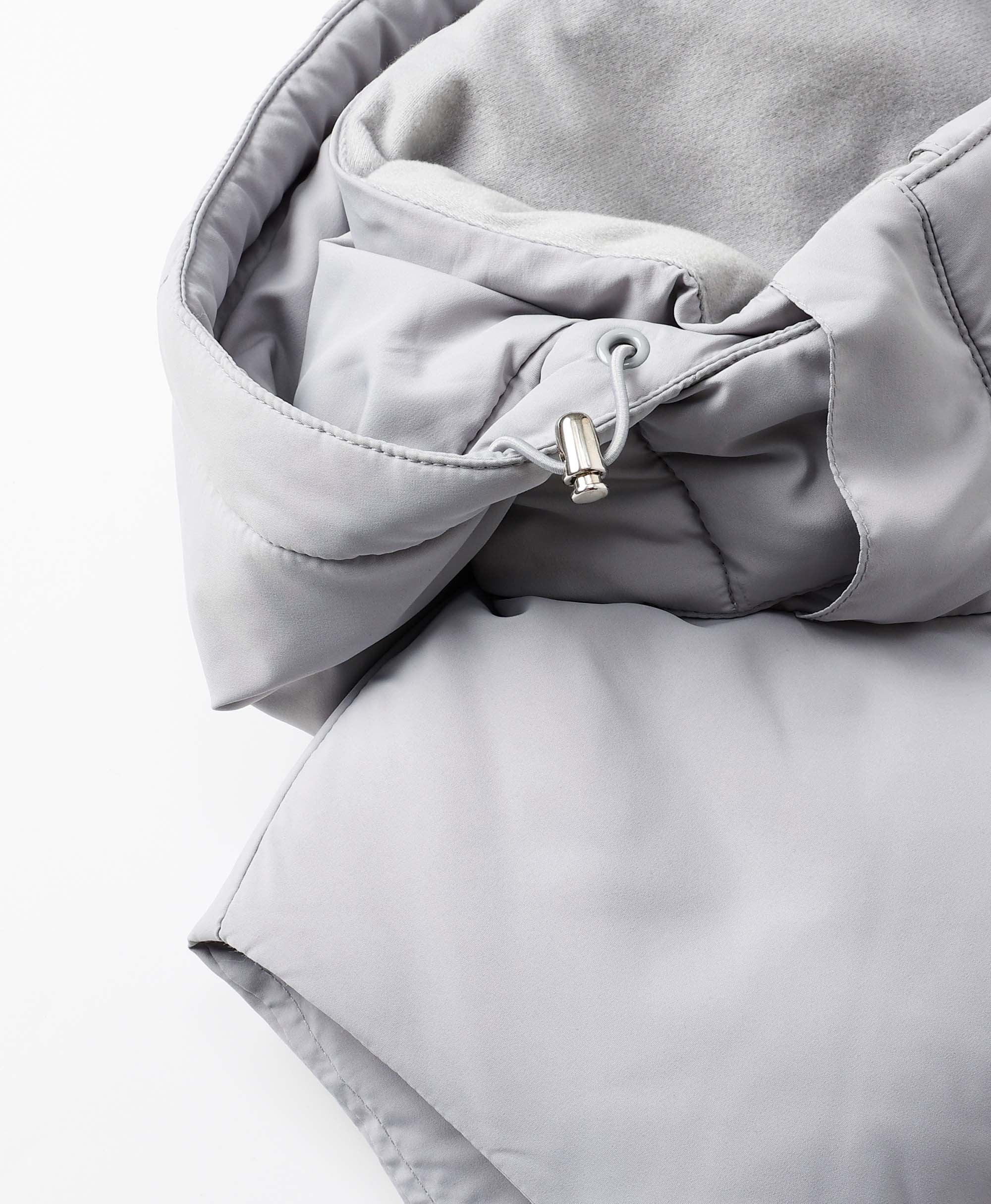 Women's Heated Down Vest (800-Fill) - Image 7