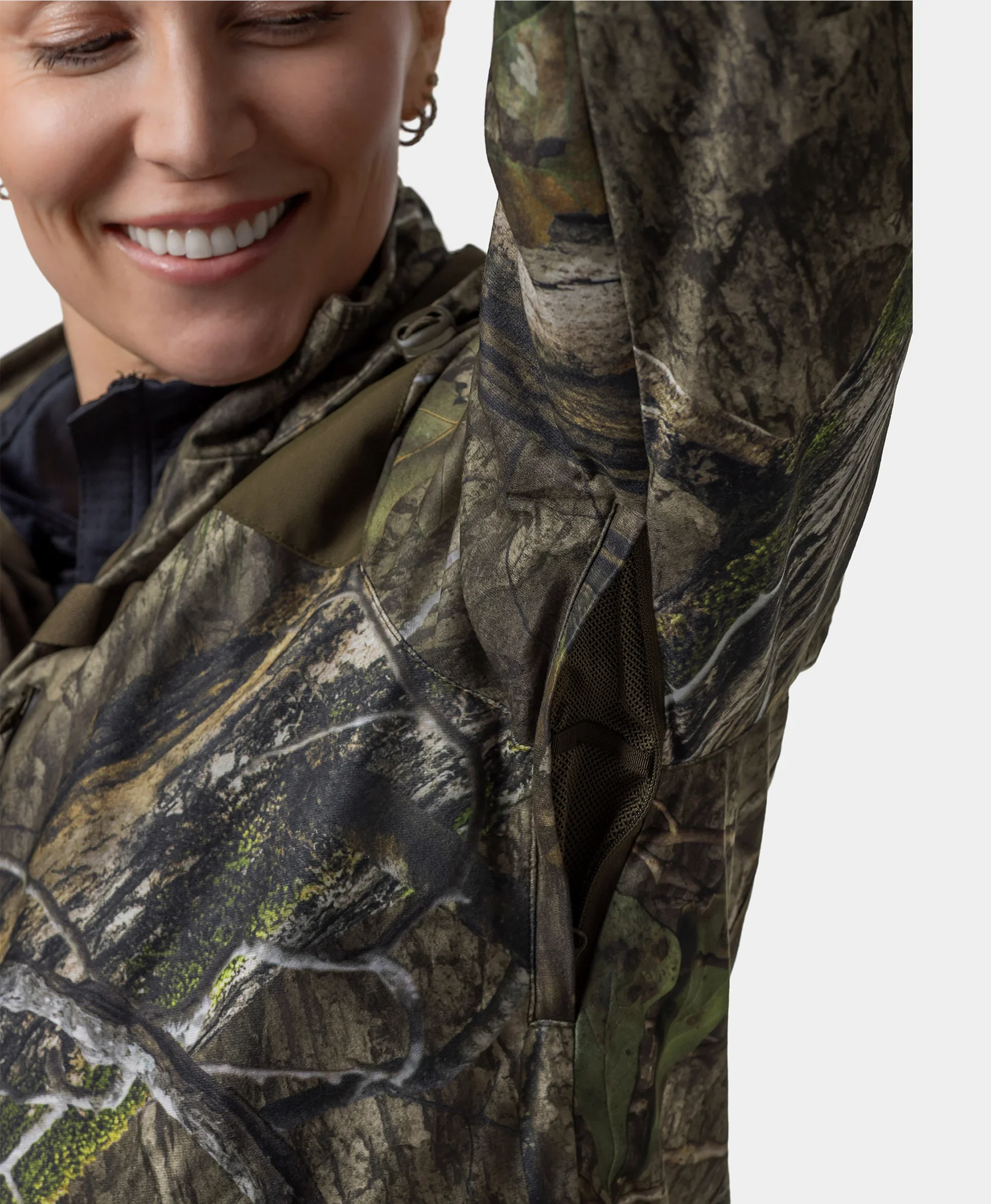 Women's Heated Hunting Jacket - Camouflage, Mossy Oak® Country DNA (Final Sale) - Image 5